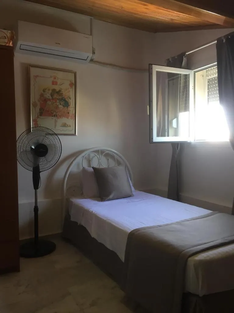 Villa Anja 쿠사다시