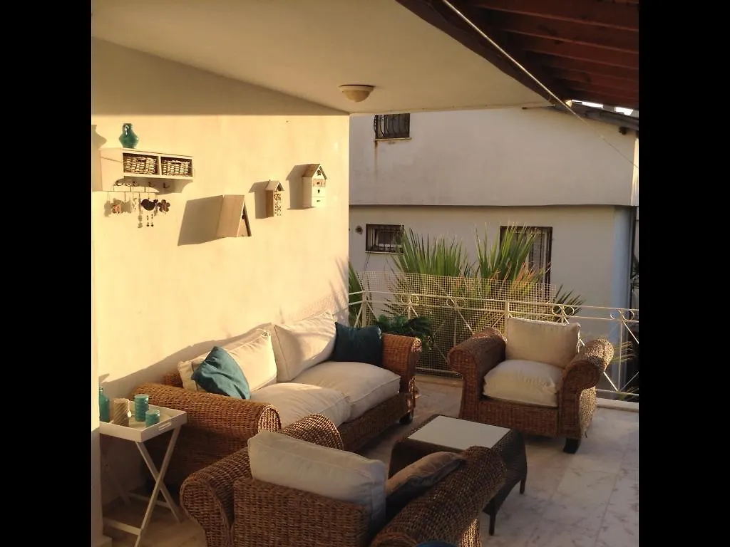 Villa Anja 쿠사다시 펜션